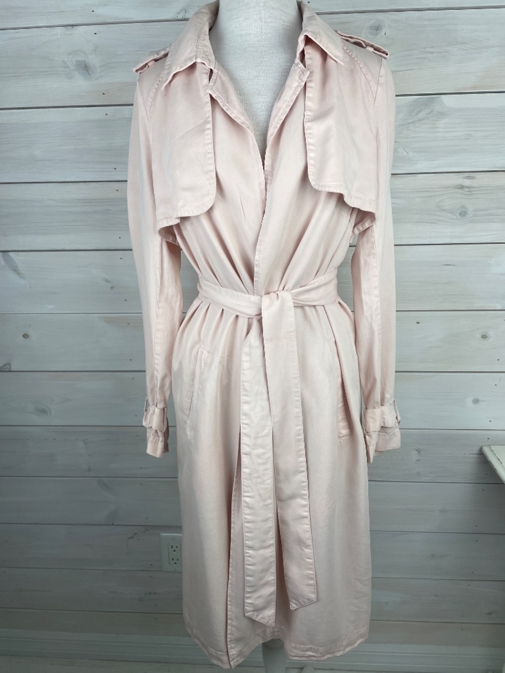 Walter Baker NY Womens Pink Long Sleeve Trench Coat Size Medium